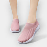 Ērti Slip-On Apavi Viegla Uzvilkšana